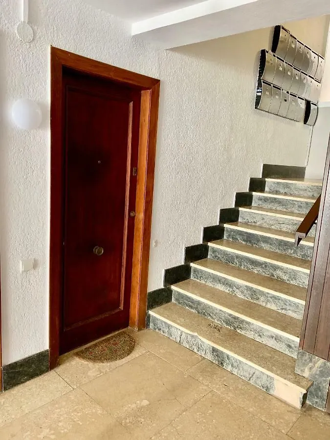 Apartamento - Wifi Free - Piscina - 50 M Playa 萨洛 0*,  西班牙